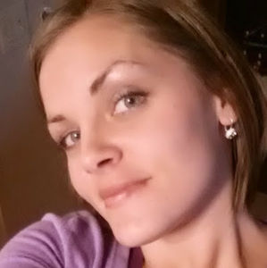 Meet your Posher, Selina